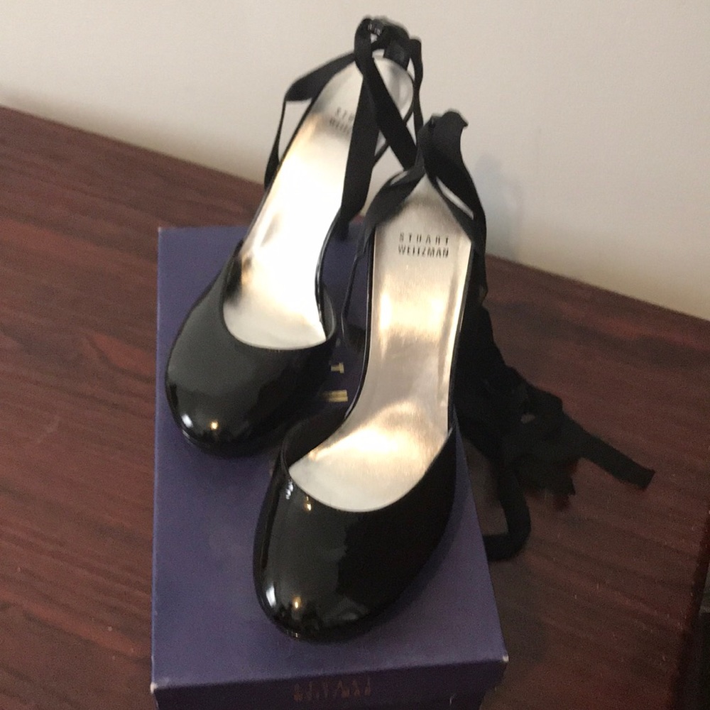 Stuart Weitzman Patent Leather Pumps - NEW - Picture 4 of 4